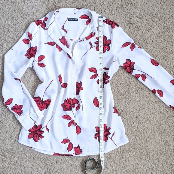 Cotton On Floral Button Up - Picture 6 of 10
